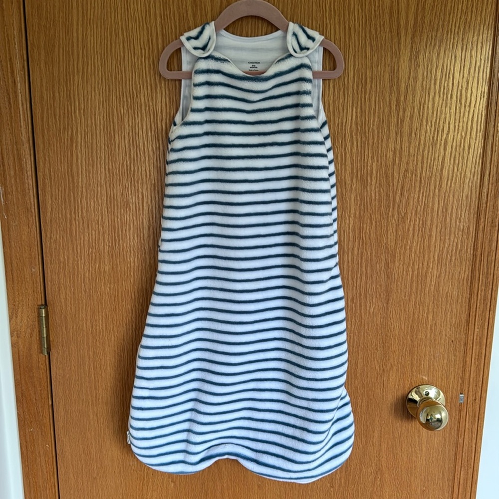 Nordstrom Baby White Blue Striped Fleece Sleep Sack 0-12 months